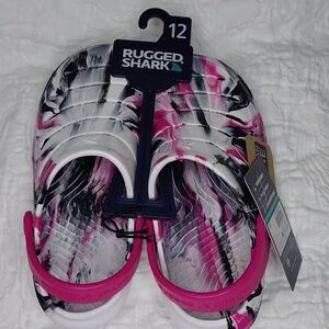 Rugged Shark Girls Pink and White Clogs Sz 12